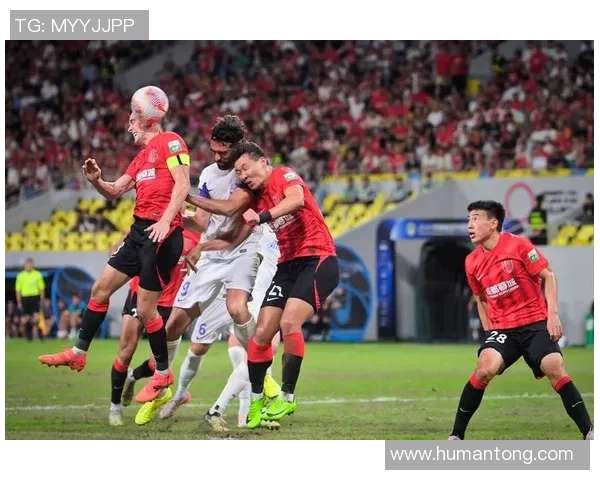 足球明星素质真的很差吗探讨他们的职业道德与社会责任感